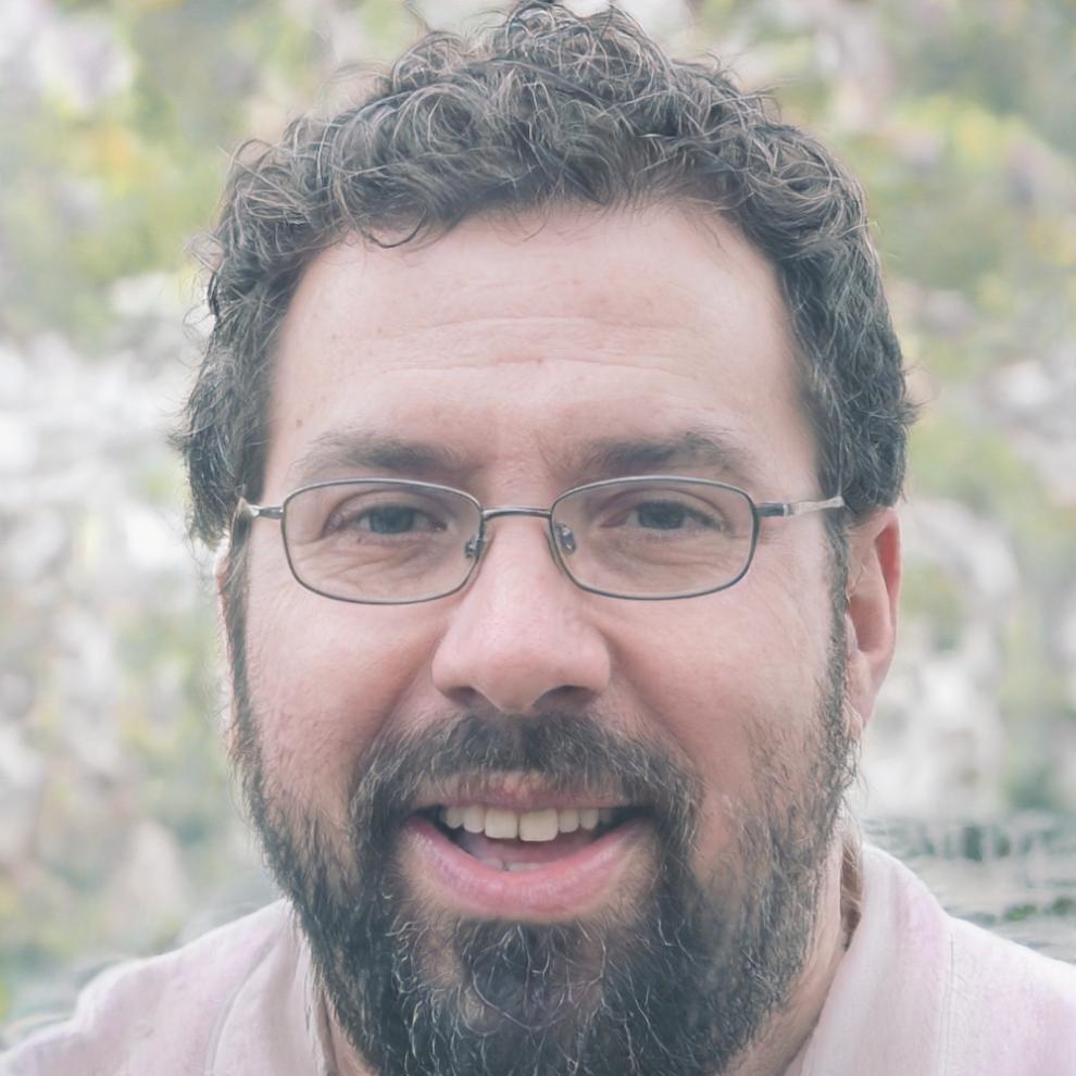 Portrait de Julien Thibault, responsable infrastructure technique